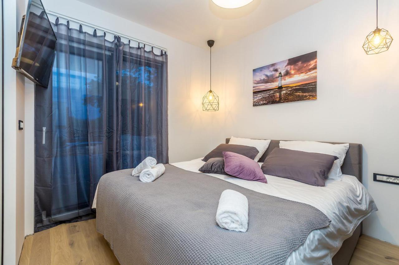 Luxury Apartment Noa Нивице Екстериор снимка
