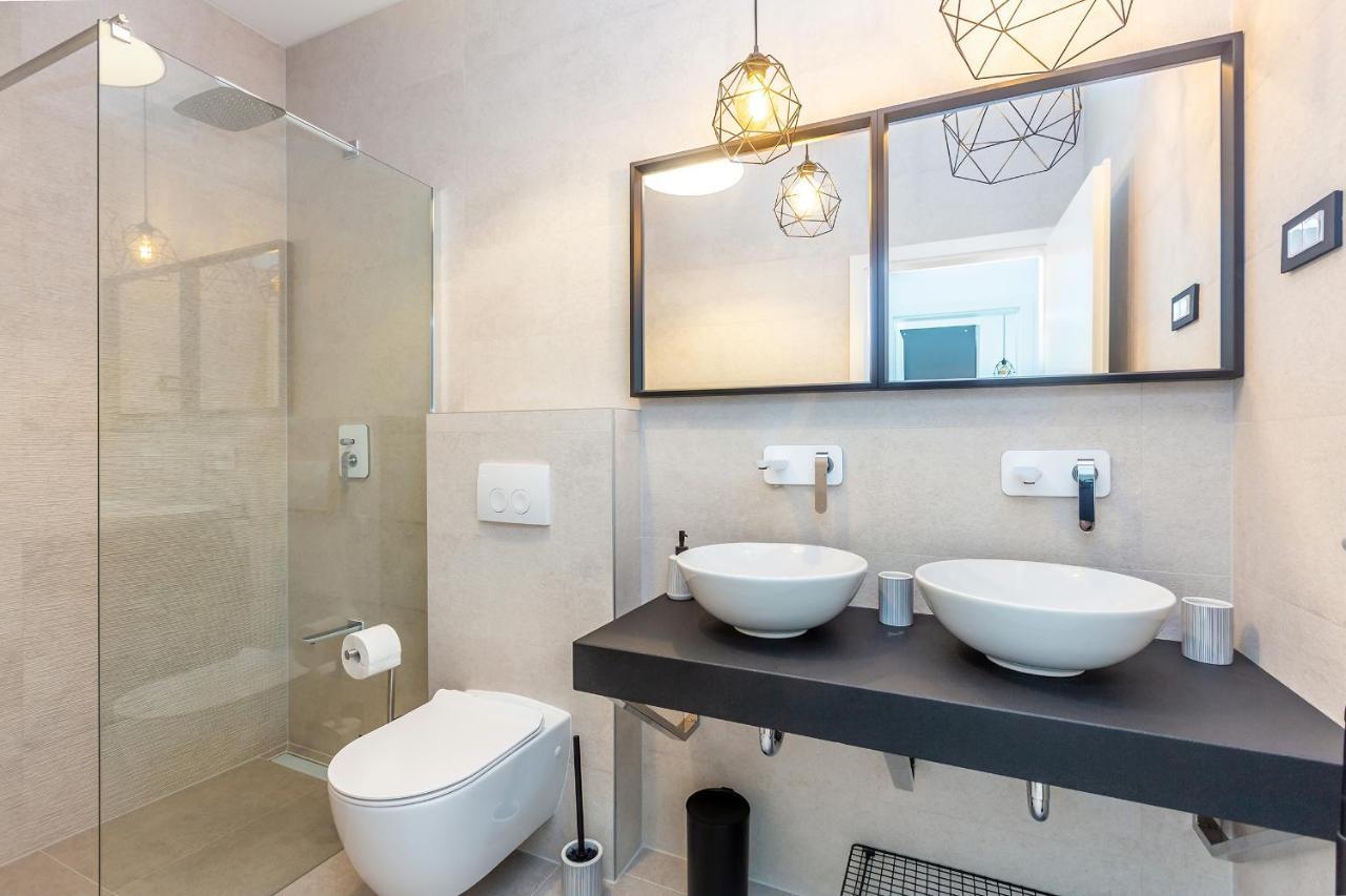 Luxury Apartment Noa Нивице Екстериор снимка