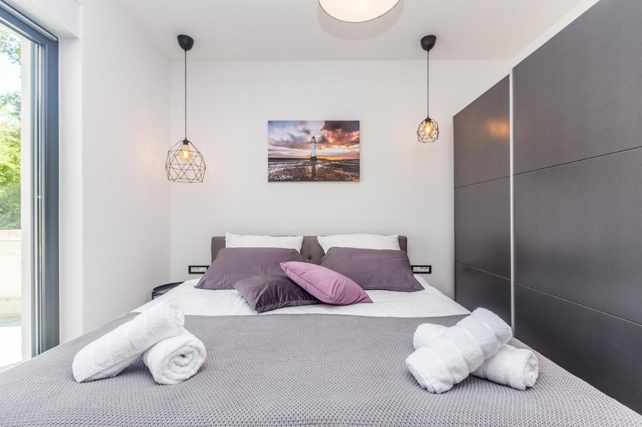 Luxury Apartment Noa Нивице Екстериор снимка